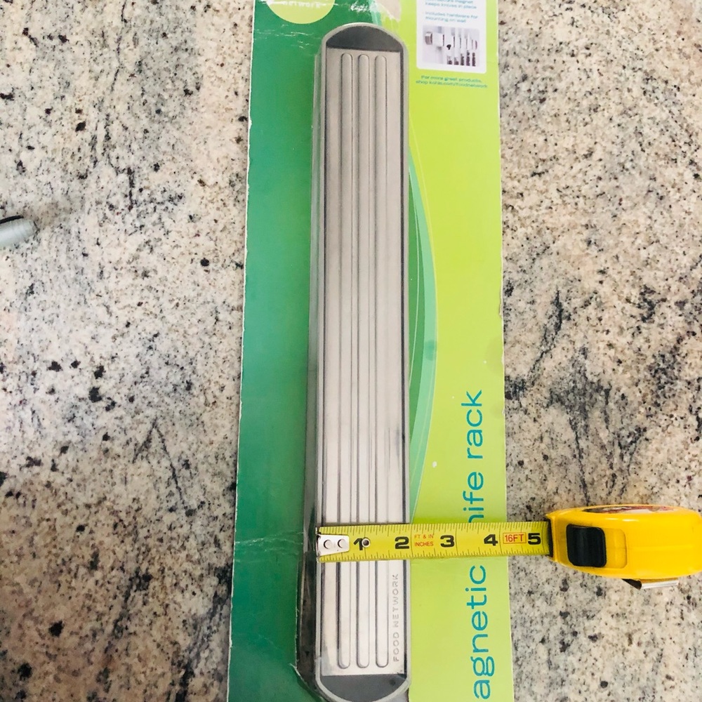 Magnetic Knife Rack - Picture 5 of 8